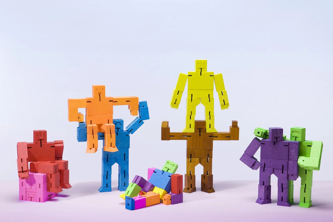 Cubebot micro en bois couleurs variées 