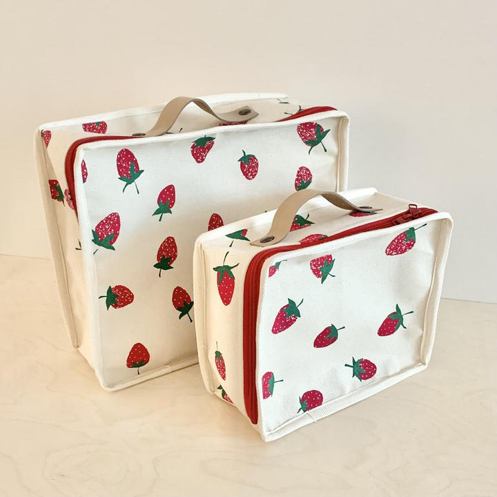 la fée raille valisette fraises strawberry suitcase